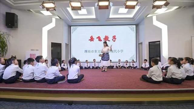 校園文化墻應(yīng)該怎么設(shè)計(jì)